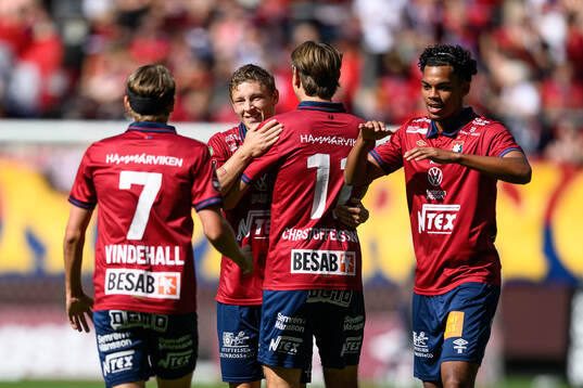 Örgrytes Anton Andreasson jublar