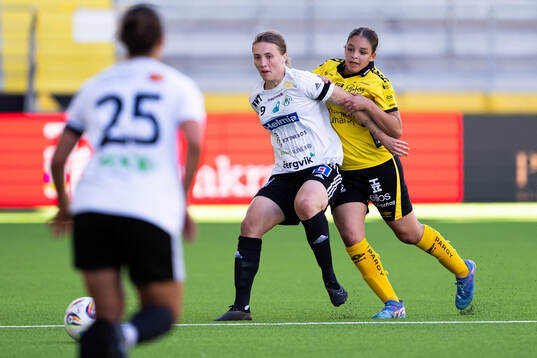 Mallbackens Ella Björkman och Elfsborgs Jennifer Brinck