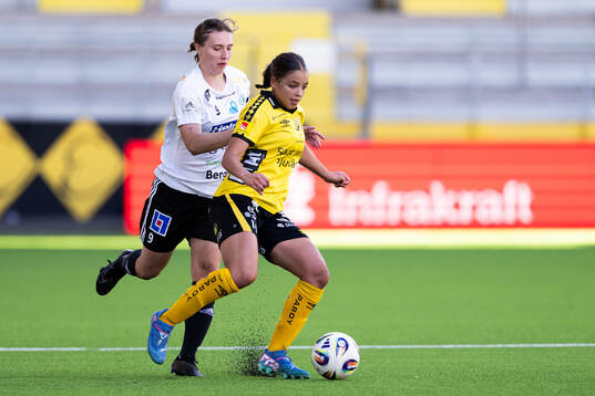 Mallbackens Ella Björkman och Elfsborgs Jennifer Brinck