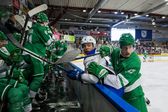 Zugs Andreas Wingerli och Rögles Isac Solberg