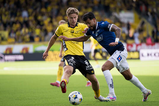 Elfsborgs Gottfrid Rapp och Halmstads Rami Kaib
