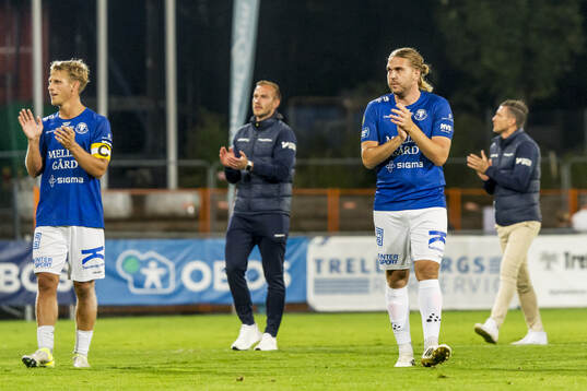 Trelleborgs Tobias Karlsson och Charlie Weberg  jublar