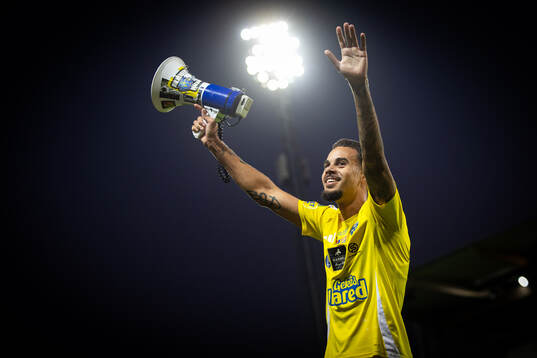 Falkenbergs Isaac Shears jublar