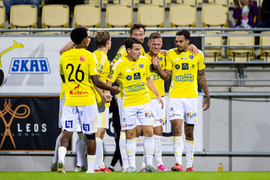 Falkenbergs spelare jublar