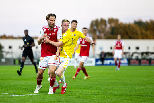 Sandvikens IFs Kasper Harletun och Falkenbergs Lucas