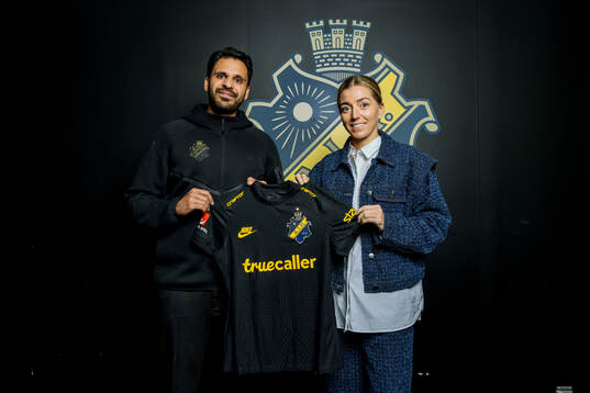 AIKs sportchef Zinar Spindari och Linda Sembrant