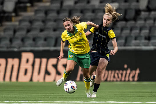 Vilma Emilia Koivisto of Hammarby and Lidiia Zaborovets of