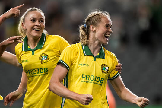 Julie Blakstad of Hammarby celebrates
