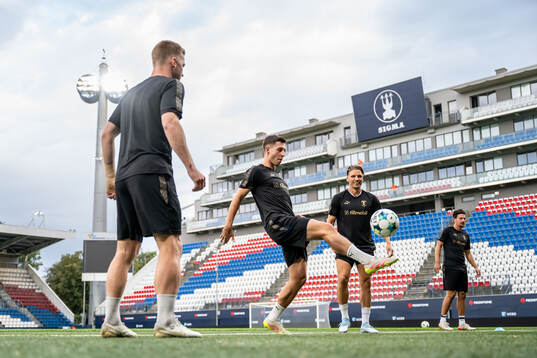 Lasse Berg Johnsen and Jens Stryger Larsen