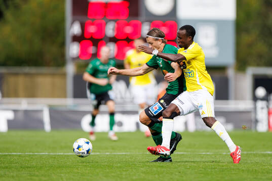 Varbergs Jesper Jonasson Westermark och Falkenbergs Wanbe