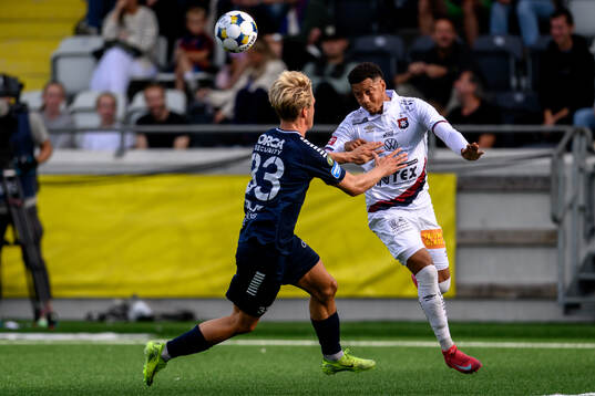 Utsiktens Sebastian Lagerlund och Örgrytes Tobias Sana