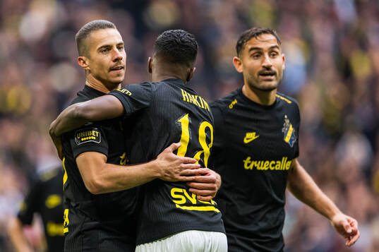 AIKs Dino Besirovic,  Abdihakin Ali och Sotirios