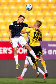 Halmstads Lennox Wyes Pejle och Elfsborgs Konrad Folkesson