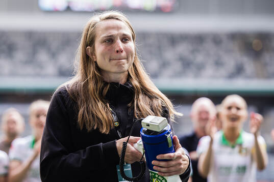 Hammarbys målvakt Anna Tamminen hyllas