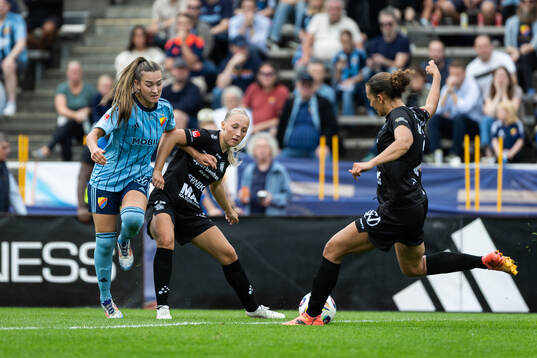 Djurgårdens Lucia Duras och Alingsås Saga Fredgren