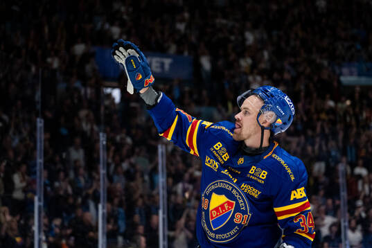 Djurgårdens Daniel Brodin jublar