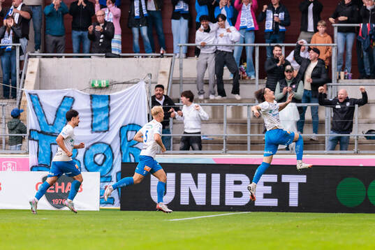 Värnamos Kai Meriluoto jublar