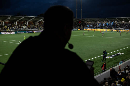 Silhuett av MAX expert Nordin Gerzic