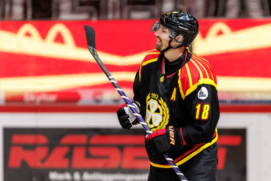 Brynäs Anton Rödin jublar