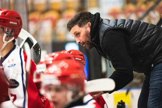 Timrås tränare Per Hallin