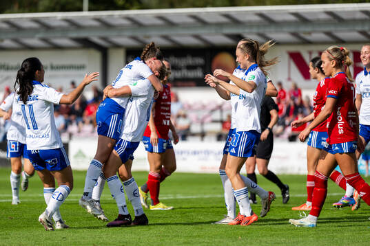 IFK Norrköping Deborah-Anne De la Harpe och Jessica Wik