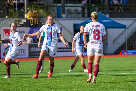 Malmö FFs Sara Kanutte Sørensen Fornes jublar med