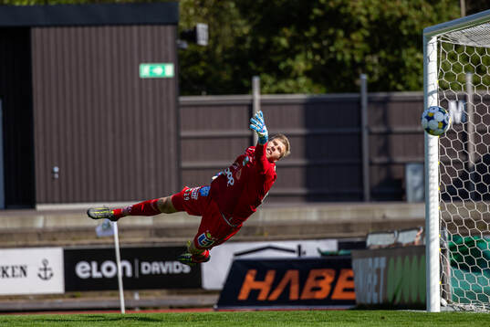Varbergs målvakt Fredrik Andersson