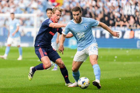 Djurgårdens Rasmus Schuller och Malmö FFs Gabriel