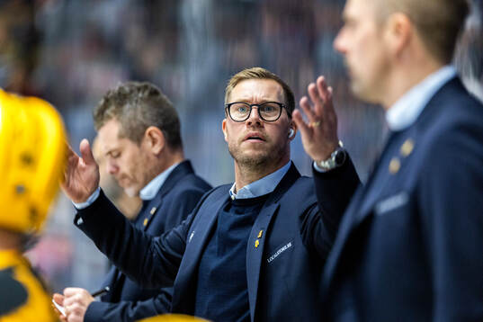 Skellefteås assisterande tränare Andreas Falk