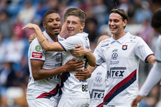 Örgrytes Anton Andreasson jublar