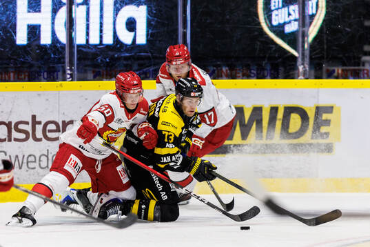 Almtunas Albin Udd och Oscar Pentler mot Västerås Anton