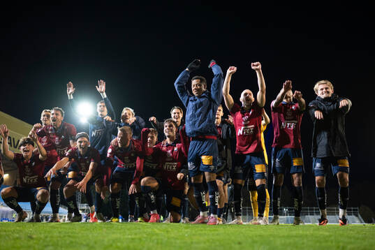 Örgrytes spelare jublar