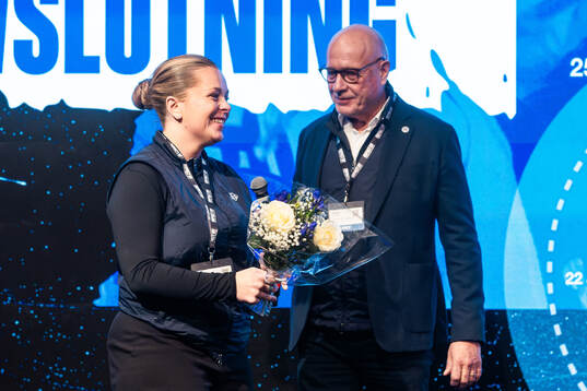 Linn Flennersjö, Leksands IF, och Peter Wiklund, VD