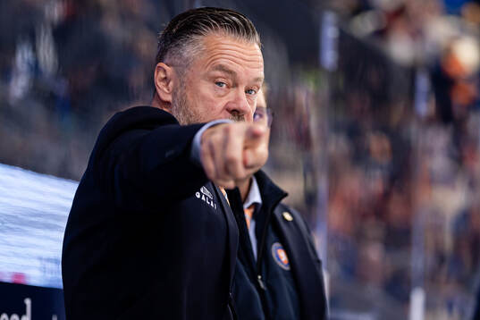 Växjös assisterande tränare Fredrik Hellgren