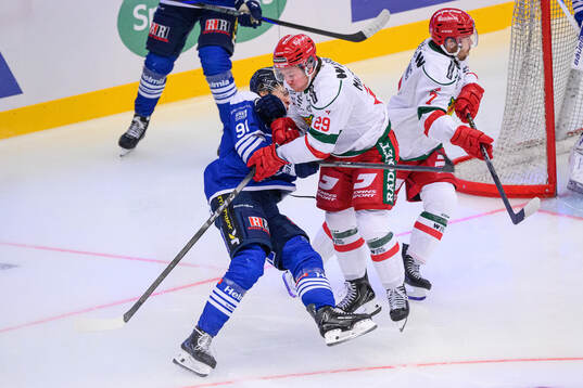 Karlskogas Tim Barkemo och Moras Connor MacEachern