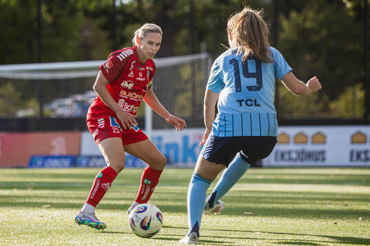 Linköpings Jonna Andersson och Djurgårdens Lucia Duras