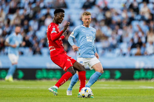 Värnamos Rufai Mohammed och Malmö FFs Anders Christiansen