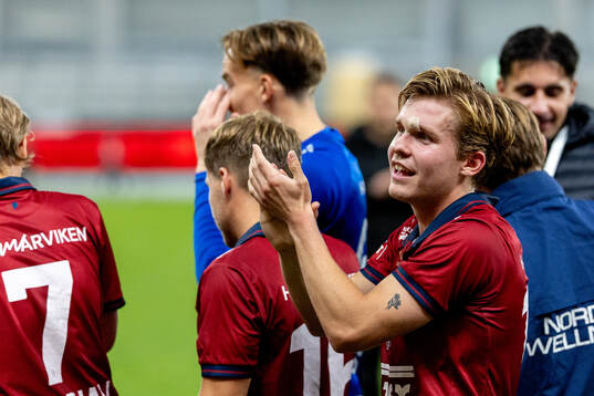 Örgrytes Isak Dahlqvist jublar