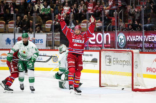 Timrås Marcus Westfält jublar