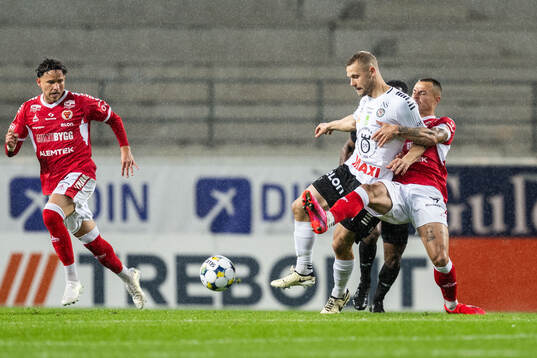 Örebros Erik Andersson och Kalmars Melker Hallberg