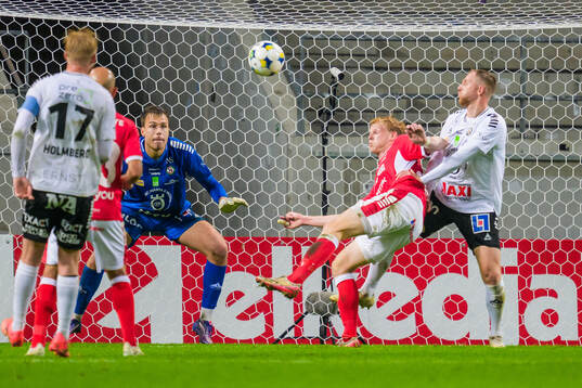 Kalmars Malcolm Stolt och Örebros Jesper Modig