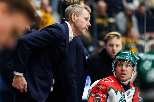 Frölundas tränare Robert Ohlsson och Henrik Tömmernes