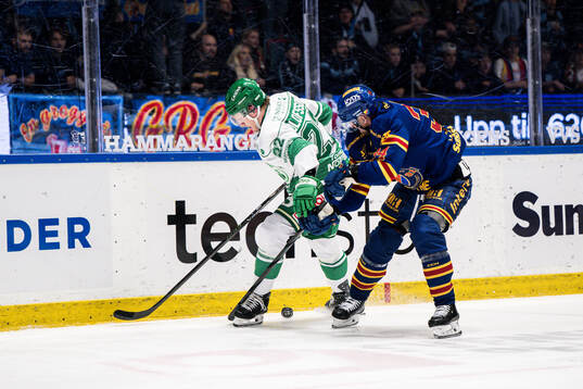 Rögles Fredrik Olofsson och Djurgårdens Daniel Brodin