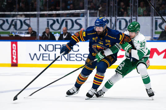 Djurgårdens Daniel Brodin och Rögles Isac Solberg