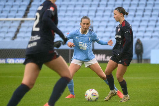 Malmö FFs Matilda Kristell och Rosengårds Anastasiya