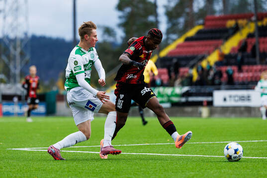 Västerås Karl Gunnarsson och Östersunds Chovanie Shakur