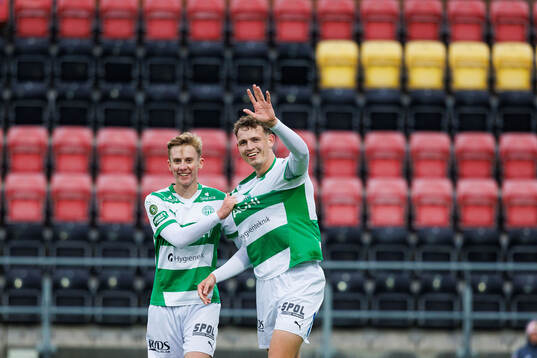 Västerås Karl Gunnarsson jublar