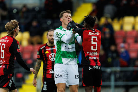 Västerås Mikkel Ladefoged och Östersunds Sunday Anyanwu