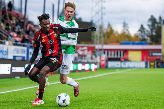 Östersunds Sunday Anyanwu och Västerås Karl Gunnarsson
