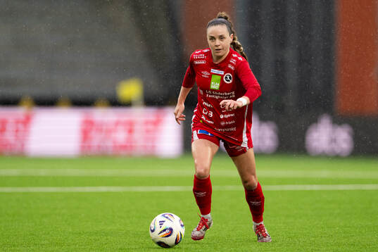 KIF Örebros Ella Frost